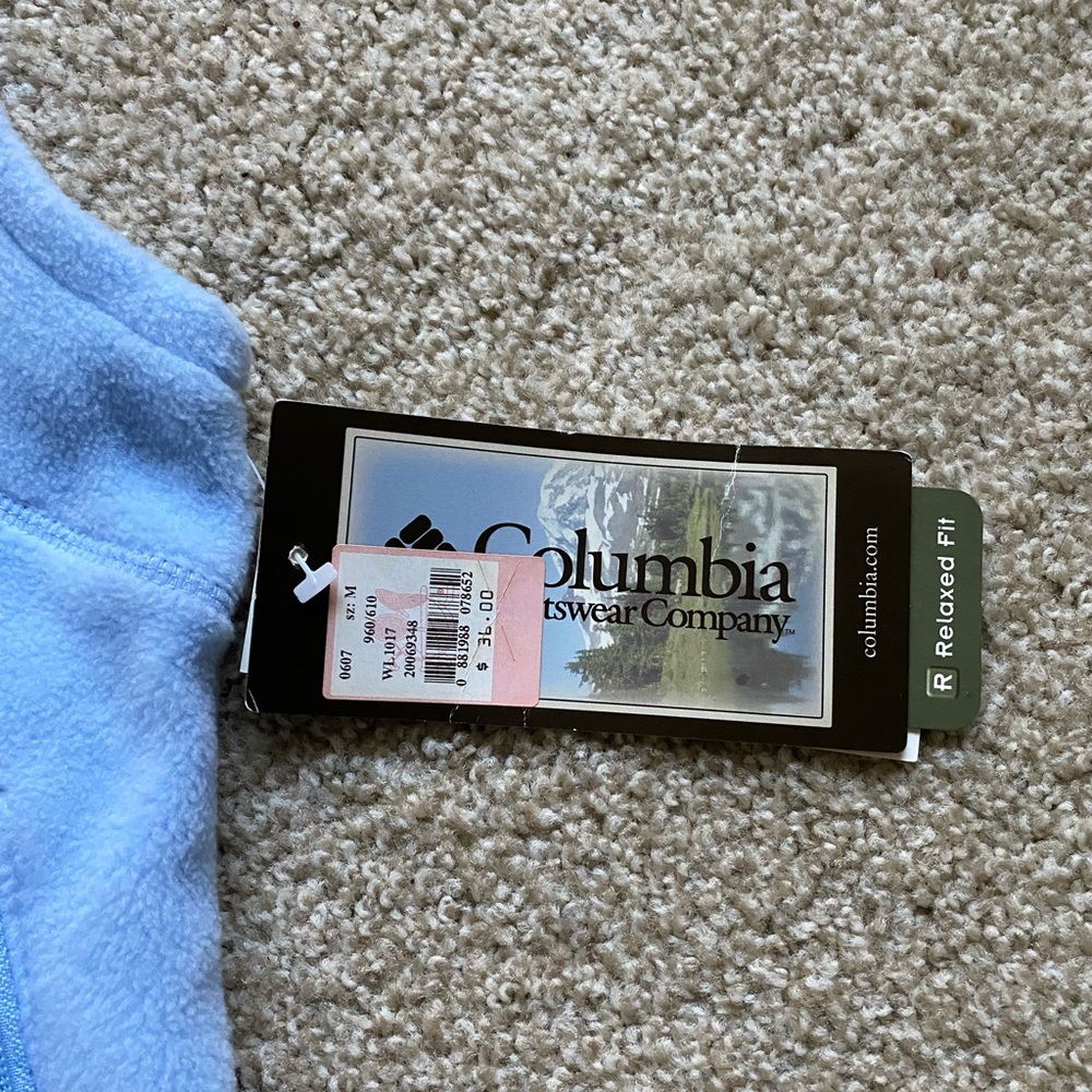 Columbia fleece vest. New with tags.
